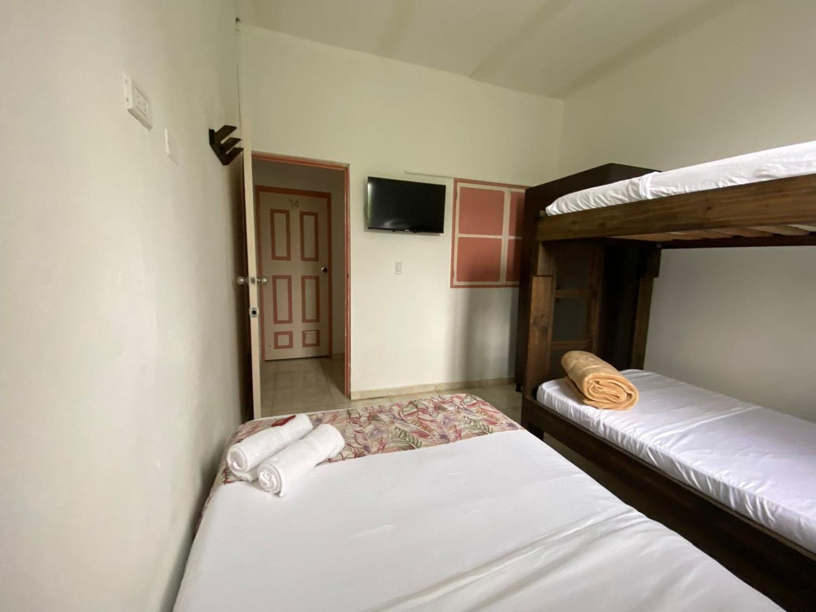 Mahalo Hostel Salento Extérieur photo